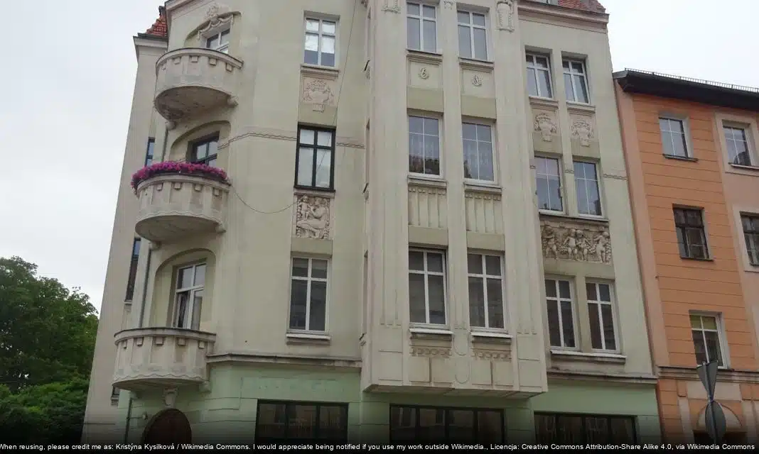 Przypomnienie dla właścicieli nieruchomości o obowiązku odśnieżania i usuwania sopli